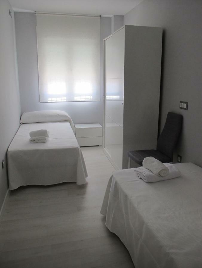 Apartamento Ausonio 2 Dormitorios 梅里达 外观 照片